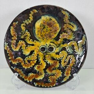 Round Pottery Art Hanging Plate with Octopus Design Nautical 7 3/8"